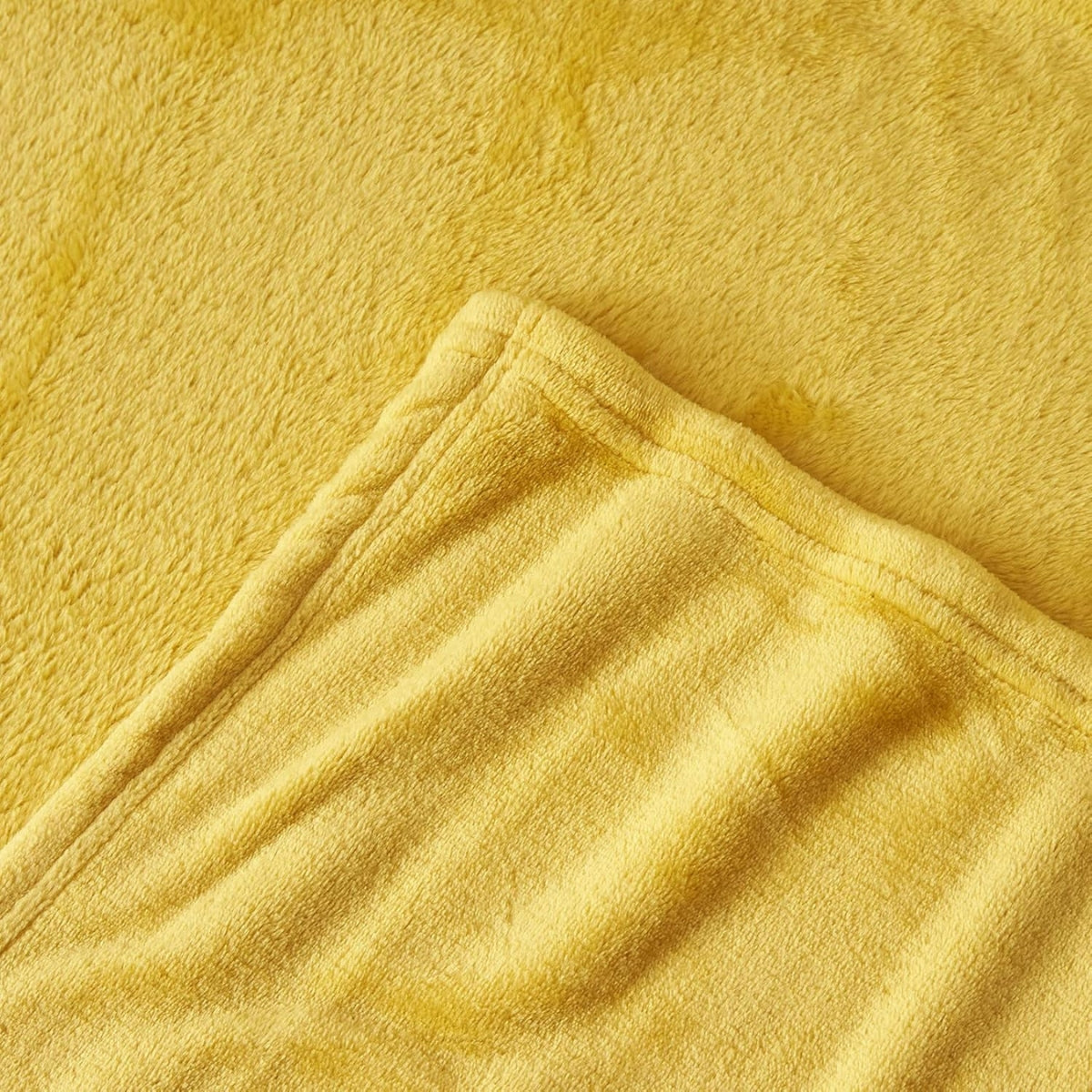 Plyšová deka Vømre - Honey Gold